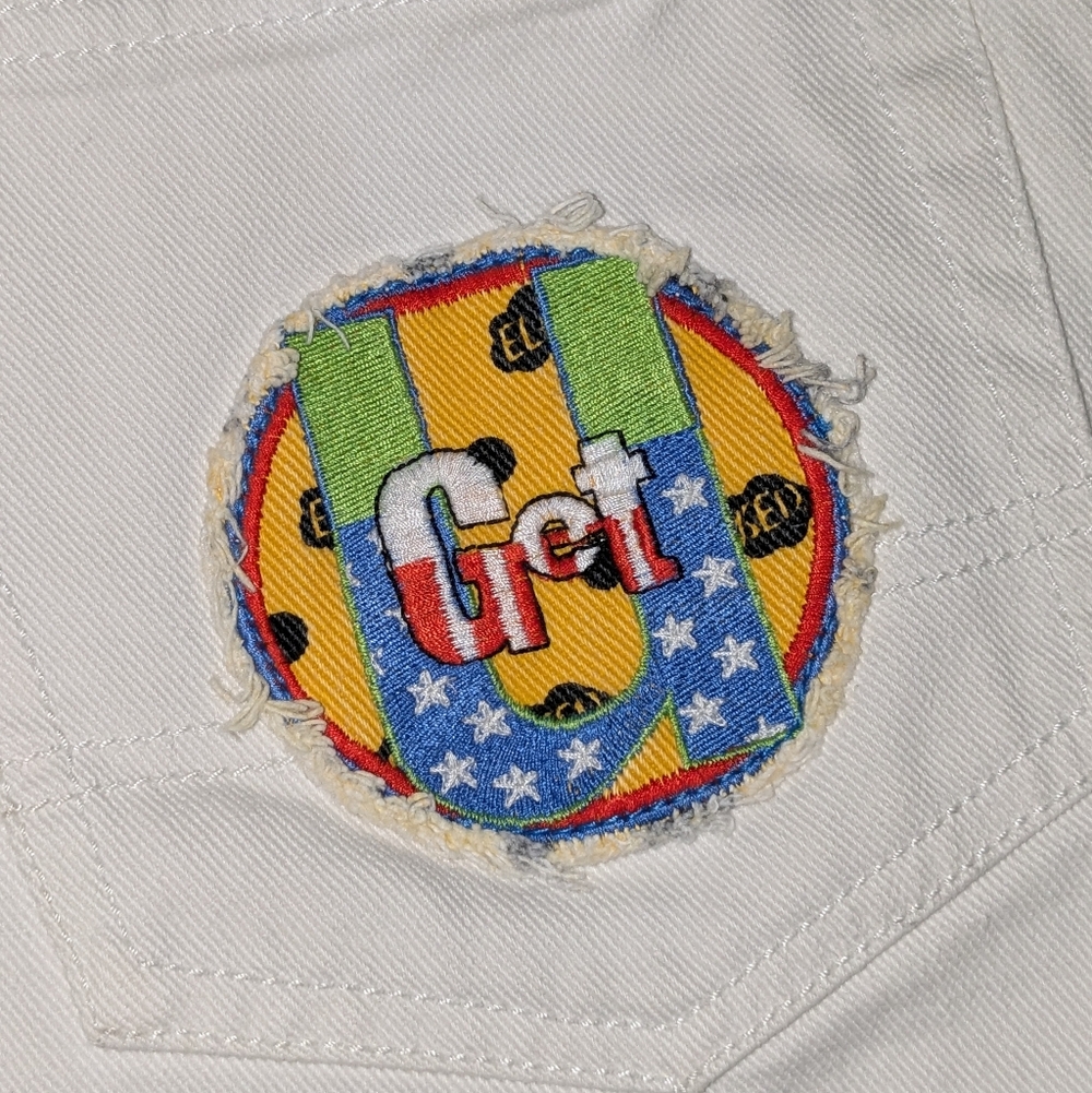 Vintage Denim Shorts with Comic Print Accents - Picture 4 of 6